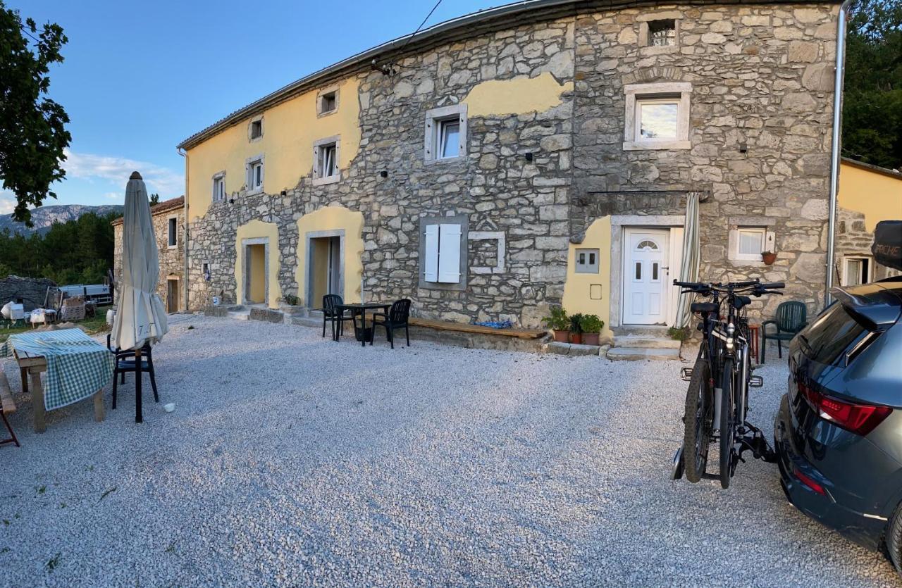 Skalameri Kozljak Экстерьер фото